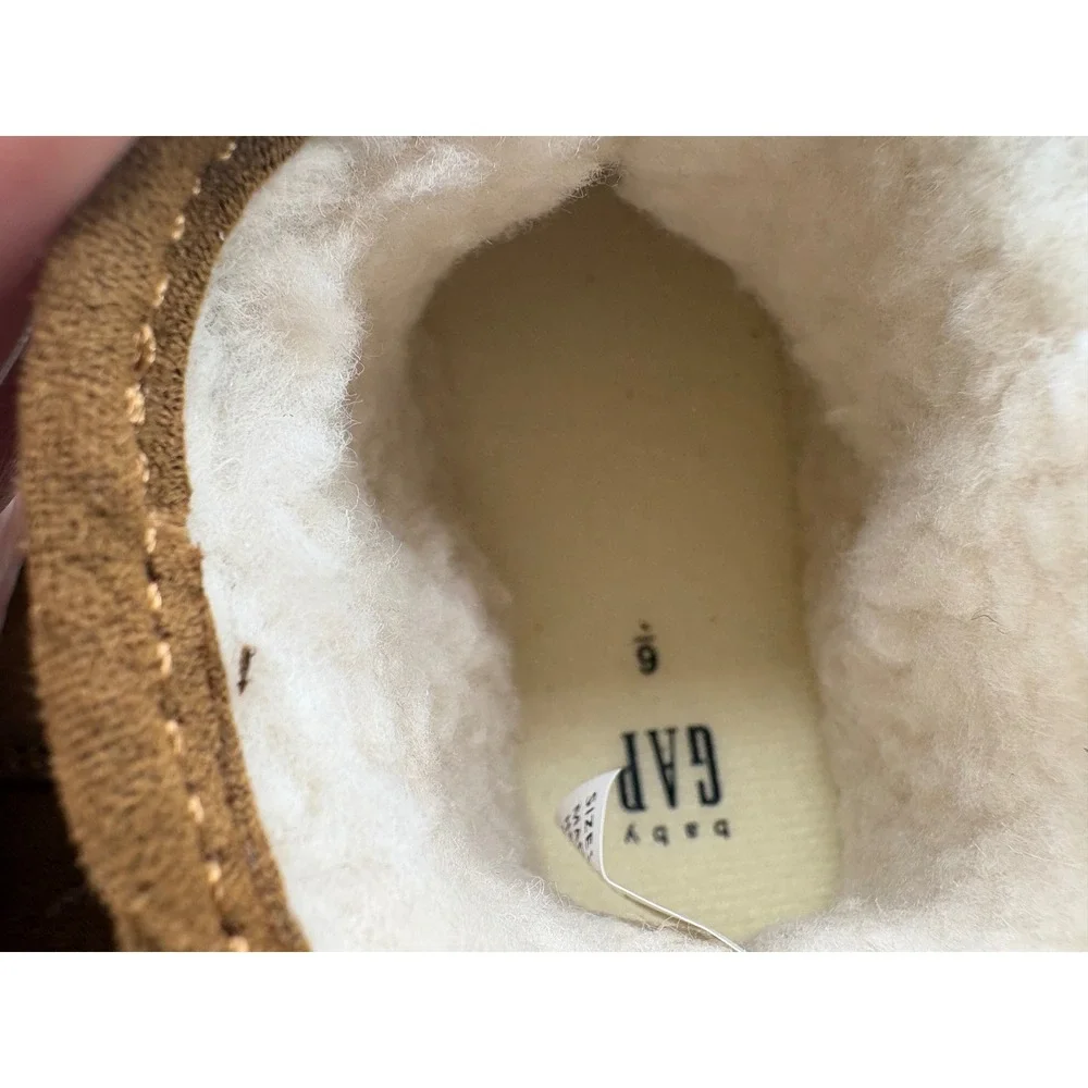 Baby Gap Toddler Size 6 Brown Vegan Suede Cozy Sherpa Lined Mini Boots Shoes NWT